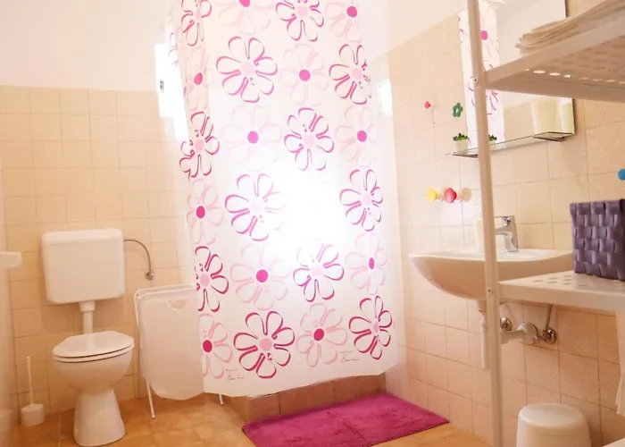 With A Parking Space - 13579 Split